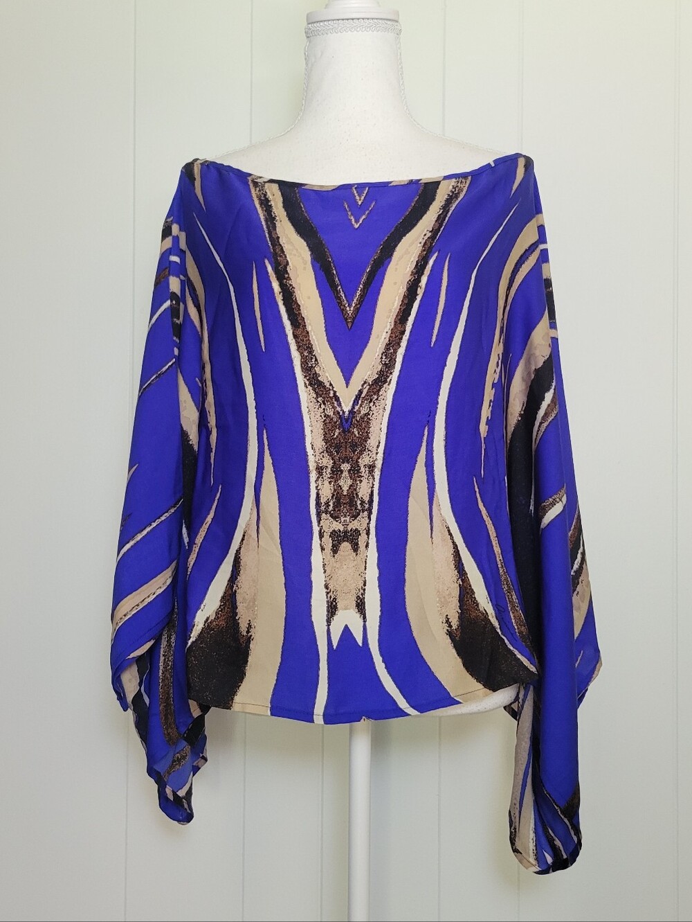 RaMona LaRue by Arianne 100% Silk Topper Ponco Blouse Draped Flowy Blue & Tan M